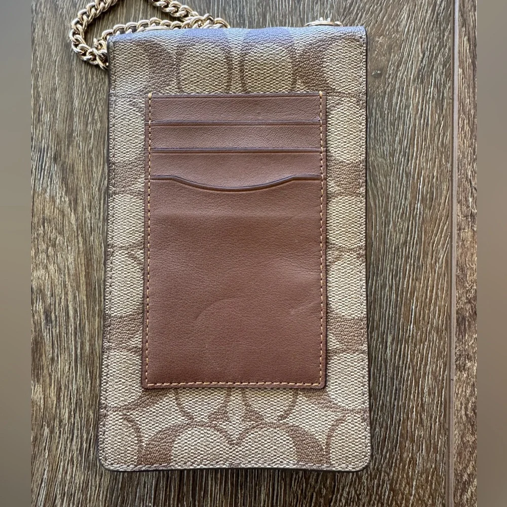 COACH Keith Harding special edition crossbody phone wallet chain - Picture 9 of 12